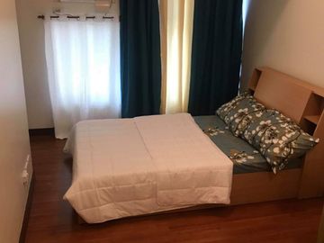 Paseo De Roces | Studio unit for Sale in Legazpi Village, Makati City Near Makati Med and Greenbelt