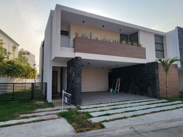 CASA EN VENTA EN PUNTA TIBURÓN RIVIERA VERACRUZANA | ARLETTE FLORES