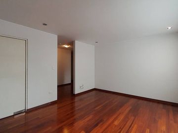 MIRAFLORES LINDO DEPARTAMENTO EN VENTA AV. RICARDO PALMA -  PARQUE TRADICIONES ¡¡NEGOCIABLE!!
