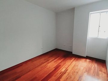 MIRAFLORES LINDO DEPARTAMENTO EN VENTA AV. RICARDO PALMA -  PARQUE TRADICIONES ¡¡NEGOCIABLE!!