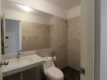 MIRAFLORES LINDO DEPARTAMENTO EN VENTA AV. RICARDO PALMA -  PARQUE TRADICIONES ¡¡NEGOCIABLE!!
