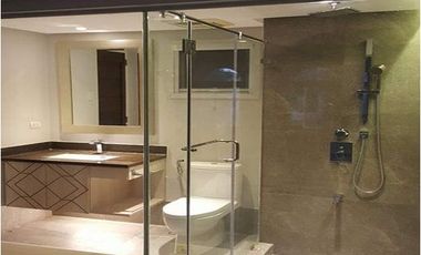 Two Bedroom For Sale in Mckinley Garden Villas