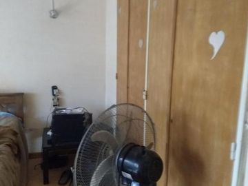 PH 3 AMBIENTES AL FRENTE CON COCHERA Y QUINCHO - PRIMER PISO POR ESCALERA - ZONA CASEROS