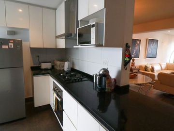 OCASION BELLO DEPARTAMENTO 2HABS/ 2COCHERAS/1DEPOSITO 1 CDRA DEL MALECON BARRANCO