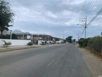 terreno de venta en manta zona sur los gavilanes