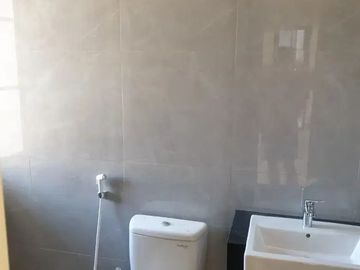 LANGKA! Rumah Araya 2 Galaxy Bumi Permai Mewah Gress Baru 2 Lantai Strategis Dkt Raya MERR Kertajaya SHM