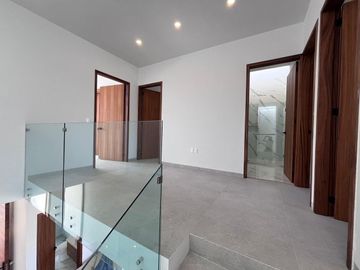 Casa en preventa, 3 rec + estudio y alberca privada, en Fluvial Vallarta