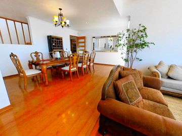 Se vende lujosa casa en sector la Herradura, Coquimbo.