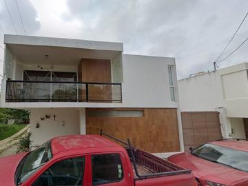 Casa en venta en calle nogal, esquina pino, colonia campestre alborada, c.p. 92893 Tuxpan de Rodríguez Cano, Veracruz