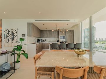 Departamento en venta en Puerto Cancún, SLS Cancún