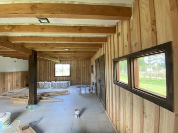Z O N A S U R . C L Destino habitacional o comercial casa  terreno de 5.000 m2 a orilla de camino público Pedregoso Villarrica