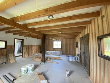 Z O N A S U R . C L Destino habitacional o comercial casa  terreno de 5.000 m2 a orilla de camino público Pedregoso Villarrica
