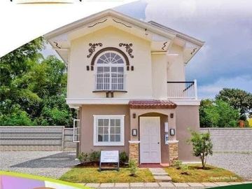 PRE-SELLING HOUSE AND LOT