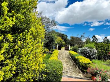 395. ESPECTACULAR CASA EN VILLA DE LEYVA ALTO DE LOS MIGUELES