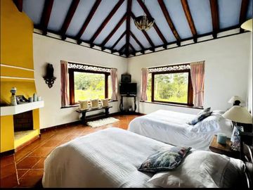 395. ESPECTACULAR CASA EN VILLA DE LEYVA ALTO DE LOS MIGUELES