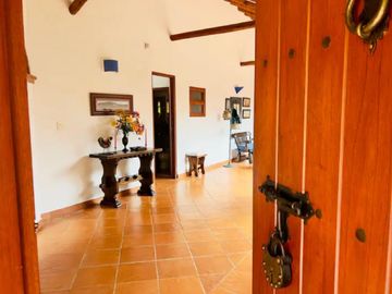 395. ESPECTACULAR CASA EN VILLA DE LEYVA ALTO DE LOS MIGUELES