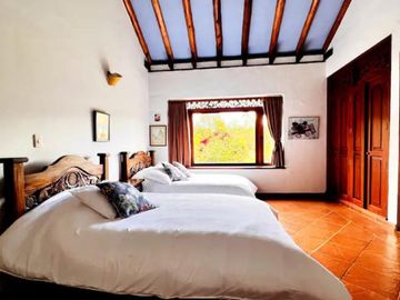 395. ESPECTACULAR CASA EN VILLA DE LEYVA ALTO DE LOS MIGUELES