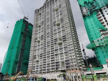 LIMITED TIME DP PROMO AVAILABLE ‼️ 𝗣𝗥𝗜𝗦𝗠𝗔 𝗥𝗘𝗦𝗜𝗗𝗘𝗡𝗖𝗘𝗦 | Pre-selling or RFO 📍 Pasig Blvd. corner C5, Bagong Ilog, Pasig City Near BGC, Ortigas CBD & Cap