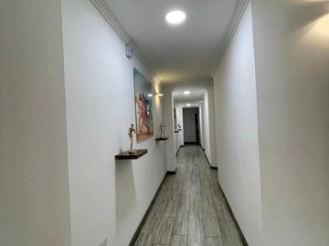 Local comercial central de Venta en Loja en la Av. Gobernación  de Mainas