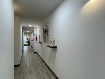 Local comercial central de Venta en Loja en la Av. Gobernación  de Mainas