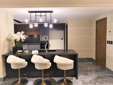DEPARTAMENTO EN VENTA DE 1 RECÁMARA FRENTE AL MAR EN PUERTO CANCÚN, QUINTANA ROO, ECLUSIVIDAD Y PLUSVALÍA