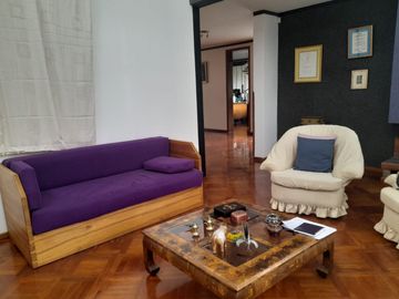 VENDO PROPIEDAD CON 2 CASAS EN URBANIZACION LA CATOLICA CUMBAYA, EXCECLENTE UBICACION A 5 MINUTOS DE LA UNIVERSIDAD SAN FRANCISCO