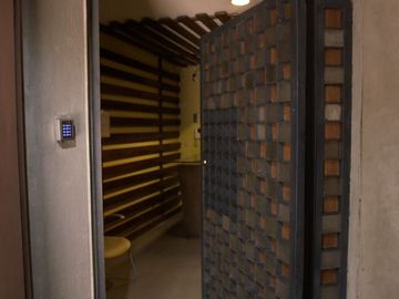 VENTA EDIFICIO, HOSTAL, IZTAPALAPA, CANAL DEL MORAL, LEYES DE REFORMA