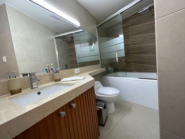 Lindo Dpto. con finos acabados, a 20 pasos del parque Alvariño Urb. Chama Surco.