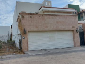 CASA EN VENTA RESIDENCIAL PARQUE ALAMEDA CULIACAN SINALOA