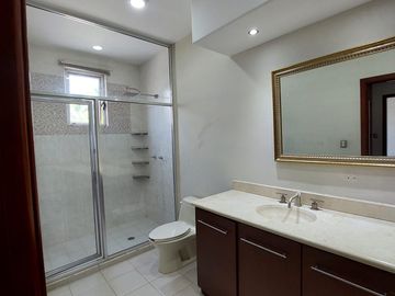 CASA EN VENTA RESIDENCIAL PARQUE ALAMEDA CULIACAN SINALOA