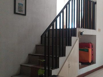 Rumah Akses 1 Mobil, 30 Meter Ke Jalan Munjul Raya