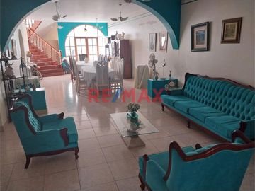 SE VENDE LINDA CASA DE 2 PISOS.EN NVO CHIMBOTE. URB. LAS CASUARINAS ID 1082007