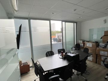 Oficina Coworking en Alquiler en Distrito Financiero