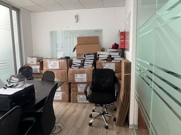 Oficina Coworking en Alquiler en Distrito Financiero