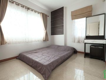 Spacious house for sale on the corner beside the lake in Mooban Ornsirin 3 San Pu Loei, Doi Saket