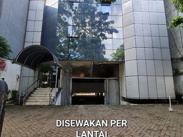 Disewakan Ruang Kantor / Gedung di Kebon Sirih Menteng Start luas 375 m2