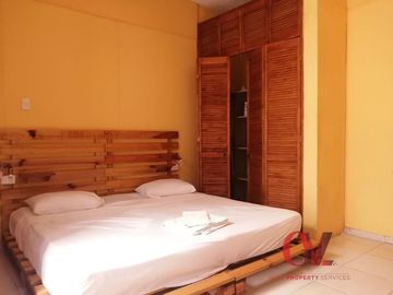 CASA AMUEBLADA CON 5 RECAMARAS EN EL BARRIO DE SANTIAGO IDEAL COMO INVERSION PARA ALOJAMIENTO