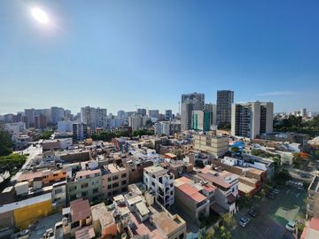 Precioso Duplex con Muy Finos Acabados cerca a Real Plaza Salaverry