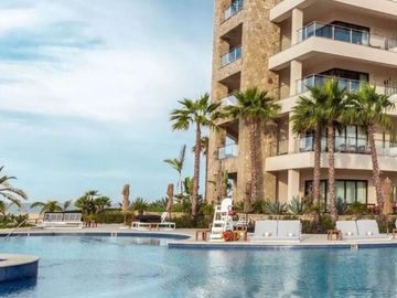 Condo con terraza y acceso directo al mar,  alberca y gym, Pacific Ocean, Cabo San Lucas.