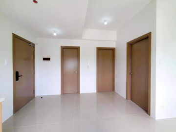 25 sqm 1 BR Condo For Sale Near MRT 7 in East Fairview Quezon City