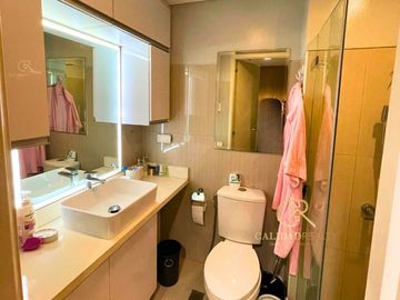 Shell Residences 1BR Condo Unit For Sale Fully Furnished Pasay City