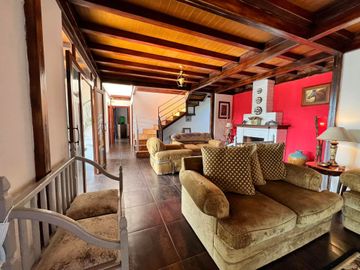 Casa de lujo en venta en Malacatos sector Taxiche