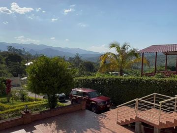 Casa de lujo en venta en Malacatos sector Taxiche