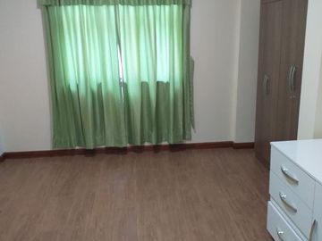 VENTA  CASA EN CAYAMBE, MIRADOR DE PUNTIACHIL, CERCA AL PARQUE CENTRAL