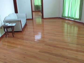 VENTA  CASA EN CAYAMBE, MIRADOR DE PUNTIACHIL, CERCA AL PARQUE CENTRAL
