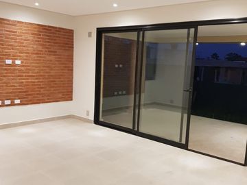 COUNTRY SANTA BARBARA SAN PABLO CASA EN VENTA A ESTRENAR
