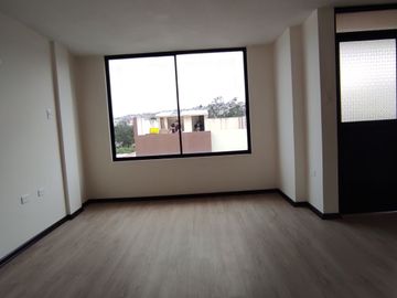 PUSUQUI VENTA DE HERMOSA  CASA CON JACUZZI A ESTRENAR