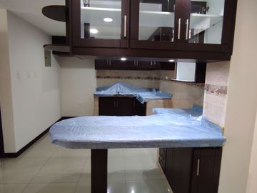 PUSUQUI VENTA DE HERMOSA  CASA CON JACUZZI A ESTRENAR