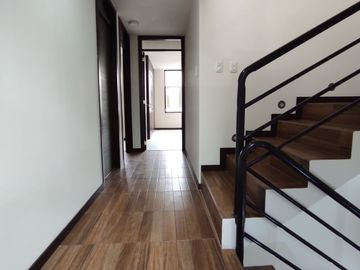 PUSUQUI VENTA DE HERMOSA  CASA CON JACUZZI A ESTRENAR