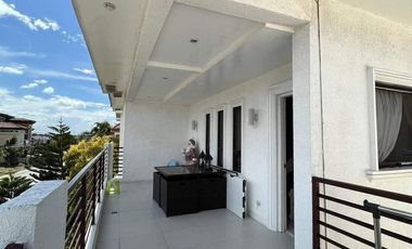 🏡 Your Ultimate Luxury Awaits at Versailles Alabang! 🌟 Exquisite 6 Bedroom Fully Furnished Home on a Pristine Corner Lot. With Ample Space, Elegant Fi